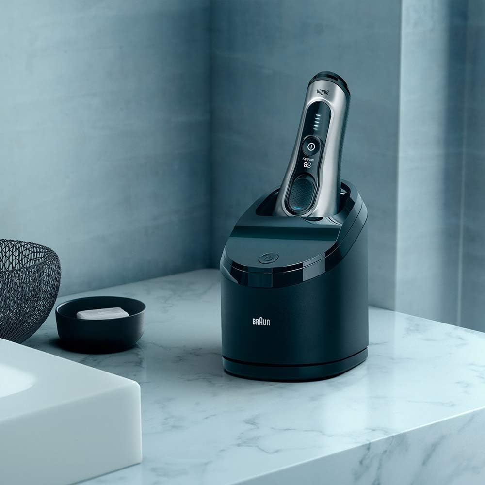 Braun Shaver 8390cc,Braun Series 8 8390cc Wet & Dry men's electric shaver with Clean & Charge station and travel case, silver, Silver,