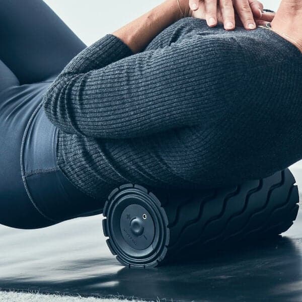 Theragun, Wave Roller, Full-Body Roller For Large Muscle Groups, Black - Athletix.ae