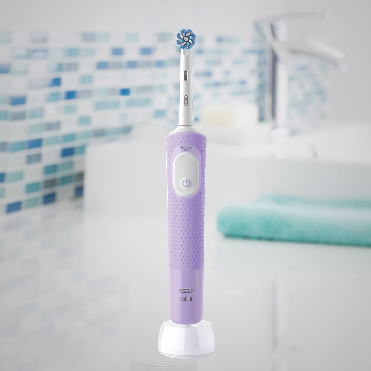 Oral-B Vitality 300 Rechargeable Toothbrush with CrossAction Brush Head, 3 Cleaning Modes & 2 Minutes Built-in Timer D103.413.3 Lilac