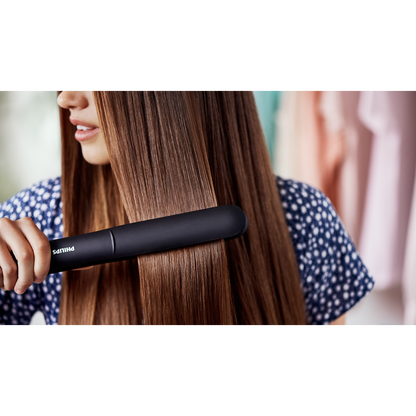 StraightCare Essential ThermoProtect straightener BHS378