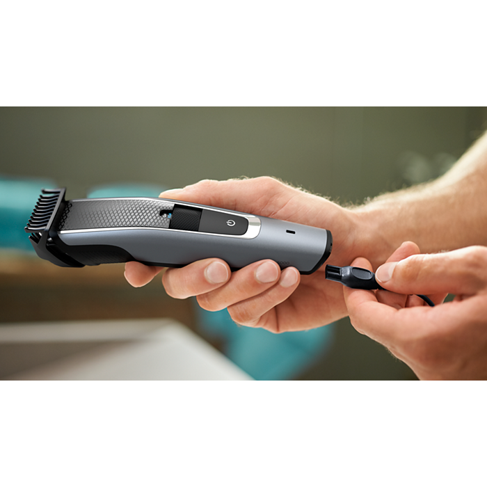Philips Series 5000 Beard Trimmer BT5502/13 | Effortless and Precise Grooming