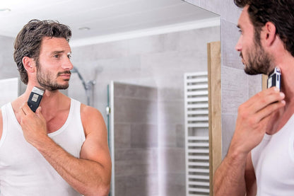 WAHL 3615-1027 Travel Shaver, Black