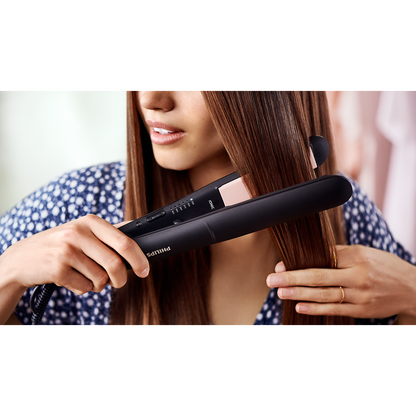 StraightCare Essential ThermoProtect straightener BHS378